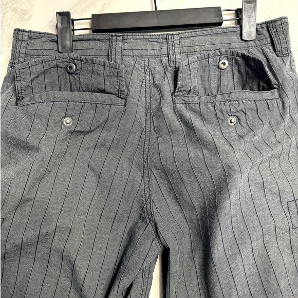 INC International Concepts Gray Cargo Shorts Men's Size 30/Small 100% Cotton - Picture 7 of 11